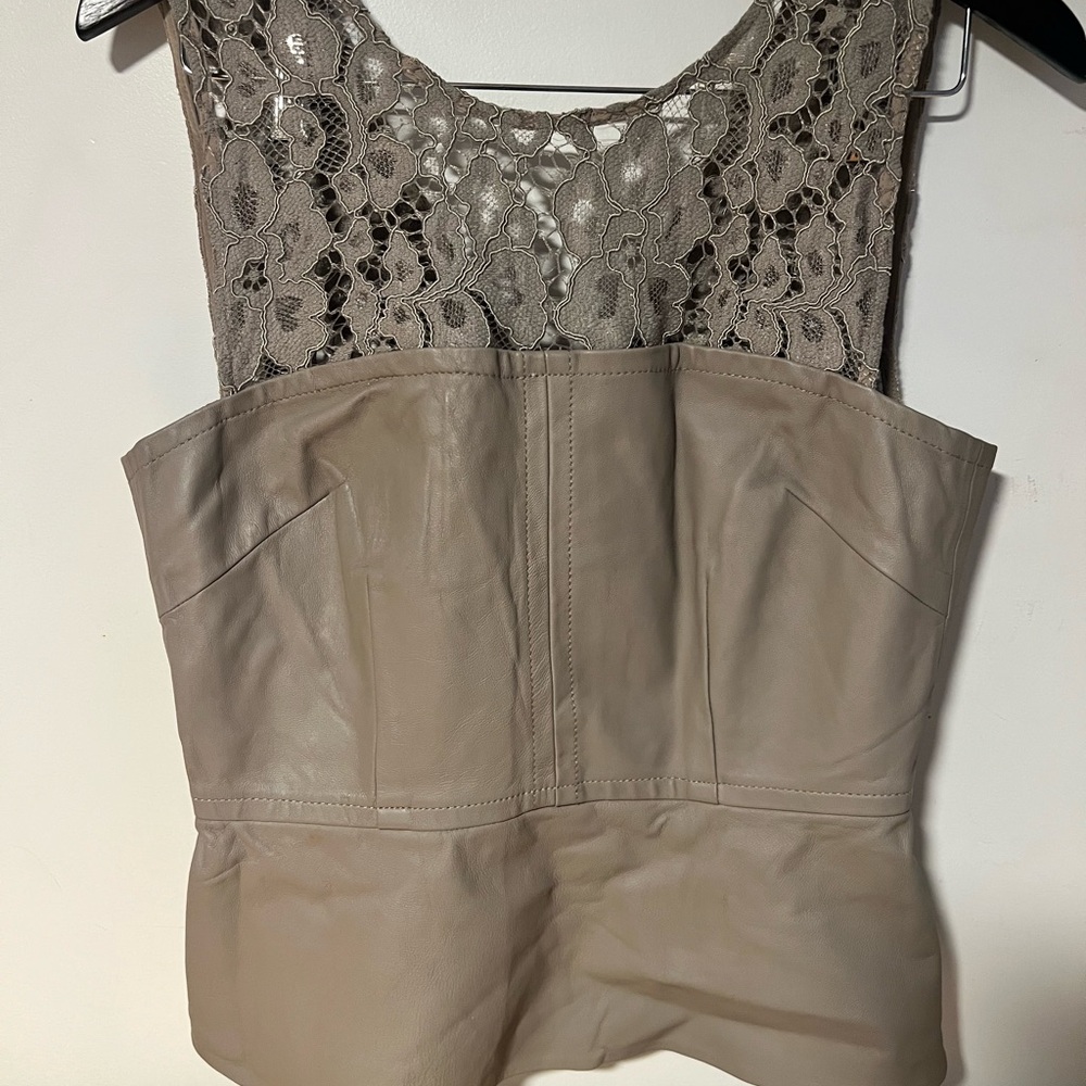 Trina Turk Gray beige 100 % Leather and lace top - New with tags